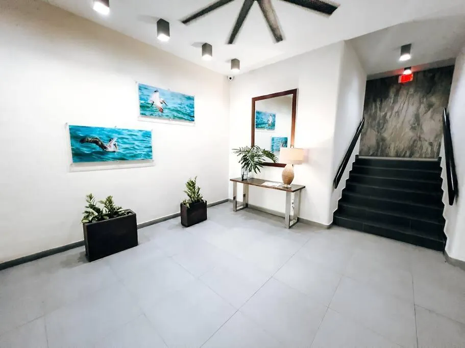 Flamboyan - Condado Apt Walking To Beach W/ Prk Apartman San Juan